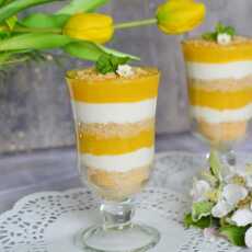Przepis na Jogurtowy deser z mango i kruchym ciasteczkiem